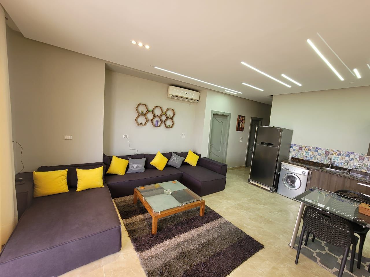 Hacienda Unit 9